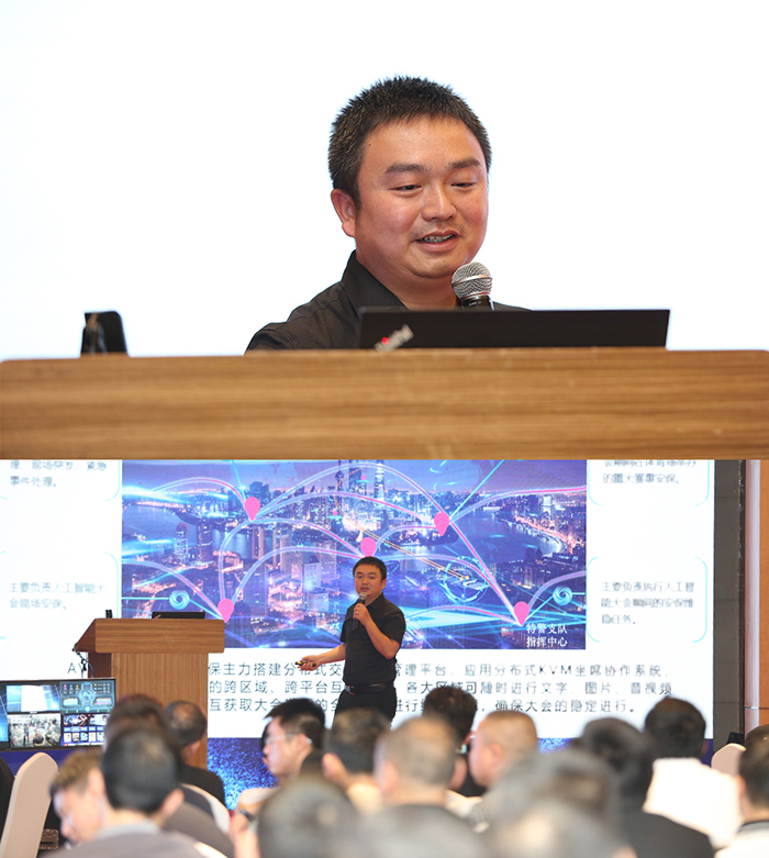 主题演讲人-5 副本.jpg